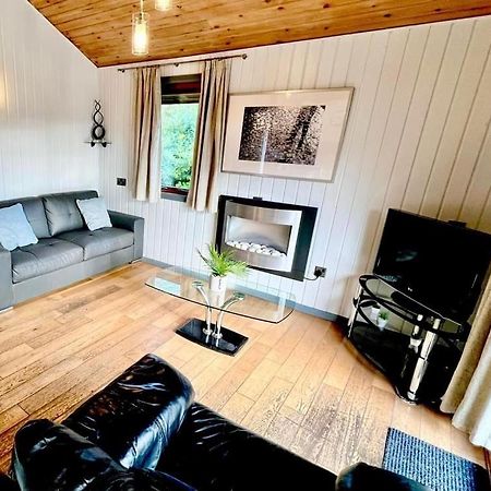 Holly Lodge 12 Hot Tub York Zewnętrze zdjęcie